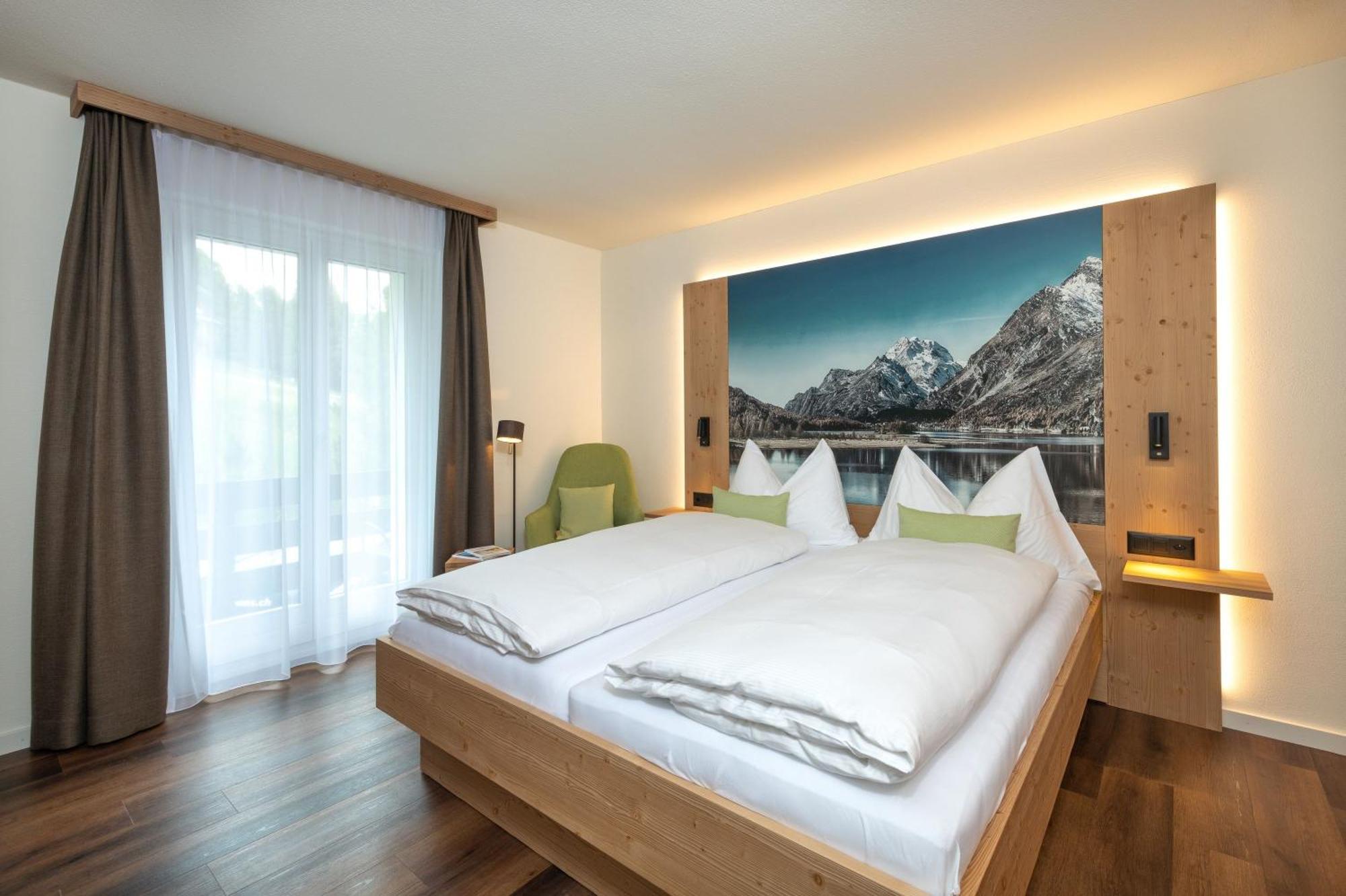 Randolins Familienresort St. Moritz Exterior foto